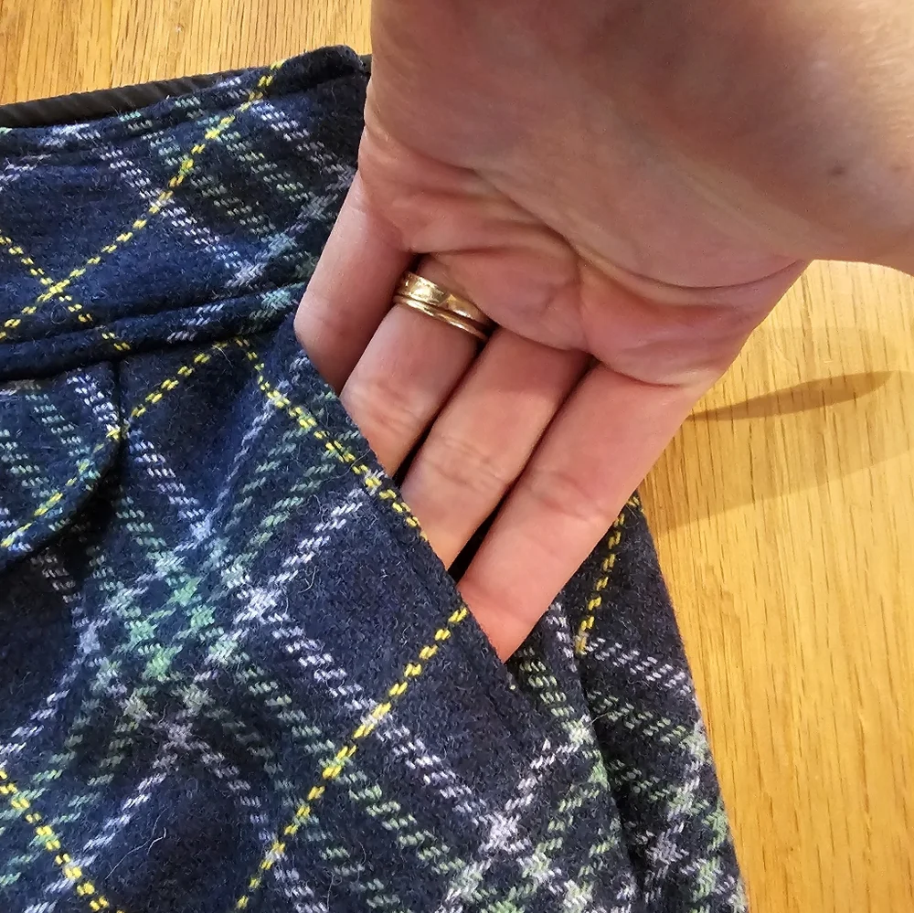 Ll Bean Plaid Wool Skirt - Picture 3 of 8